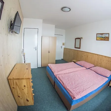 U Jeriu Ferienhaus Benecko